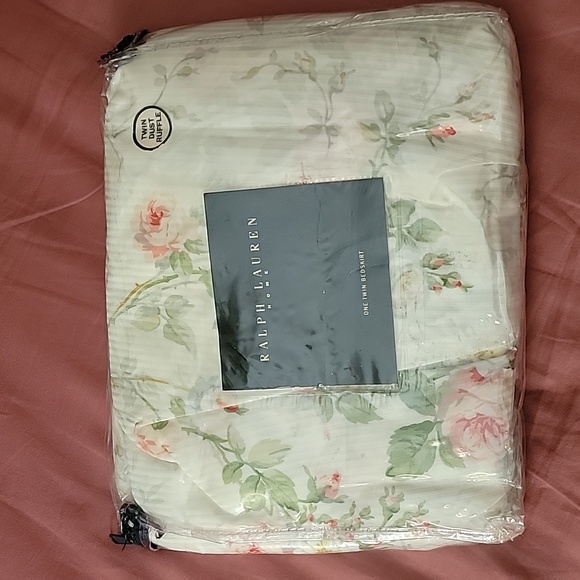 Ralph Lauren Home One Twin Bedskirt